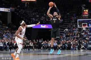 上的表现越 上的表现越